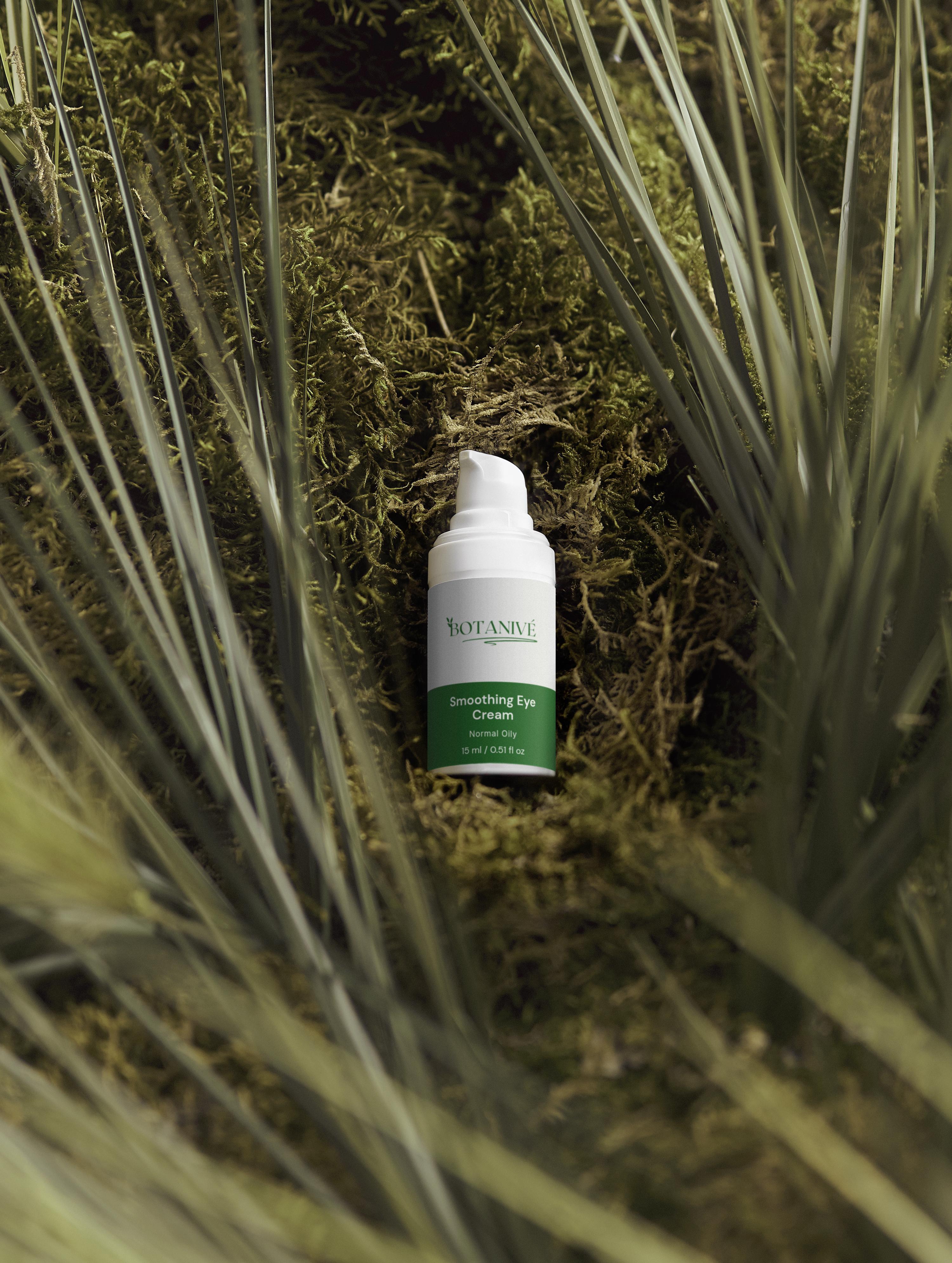 Smoothing Eye Cream